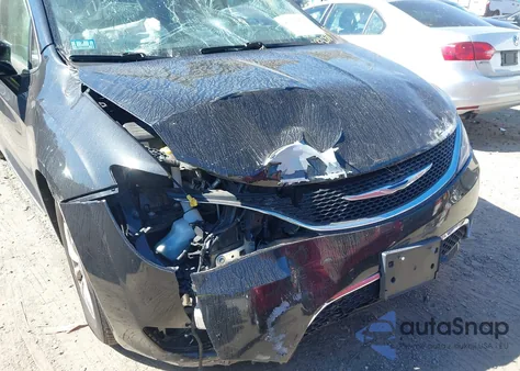 2017 Chrysler Pacifica Touring-L from USA, damaged, VIN 2C4RC1BGXHR785434